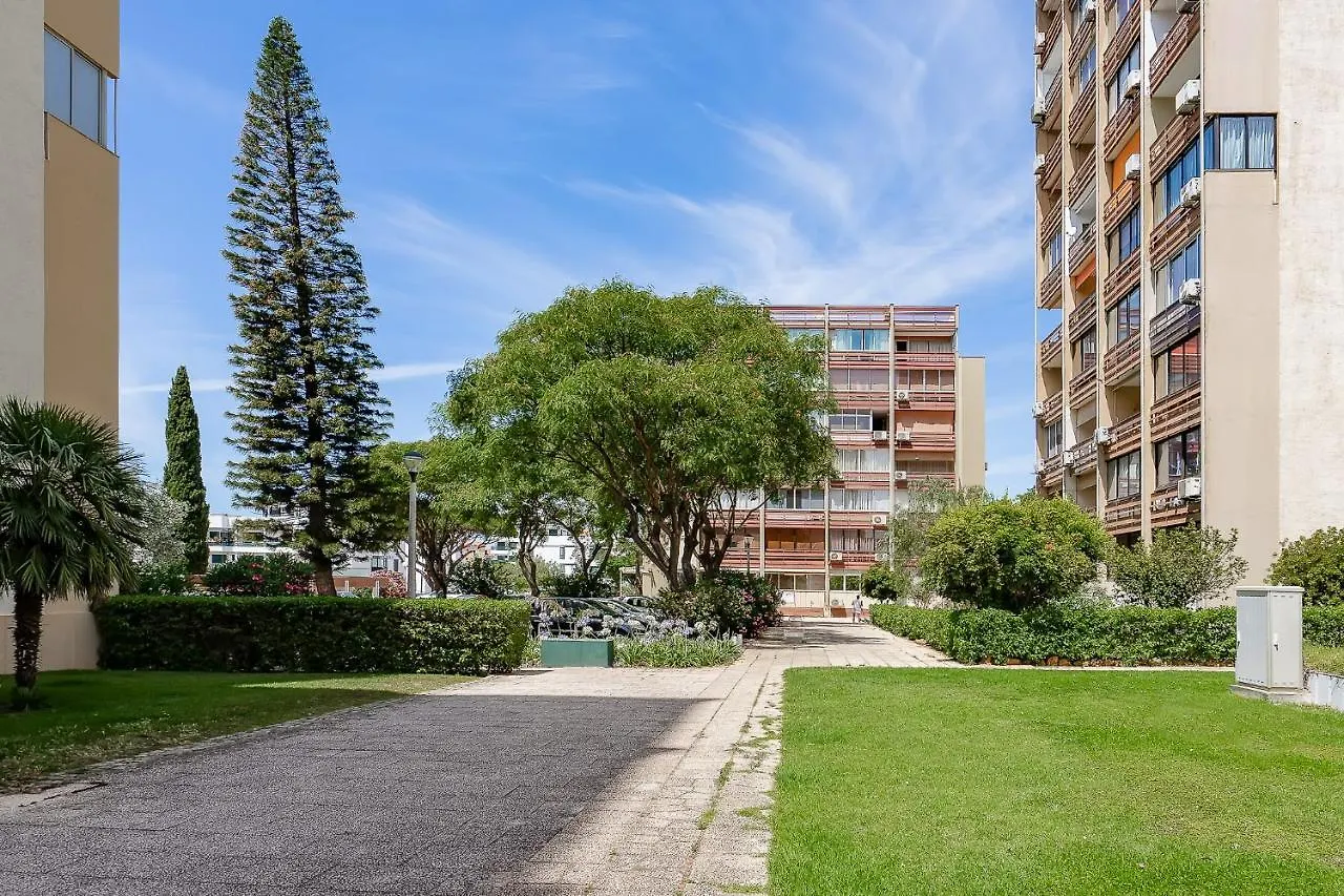 Apartamento Algarve, Located Center Of Vilamoura Quarteira Portugal